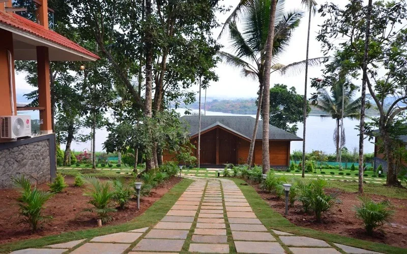 Lake Rose Resort Wayanad